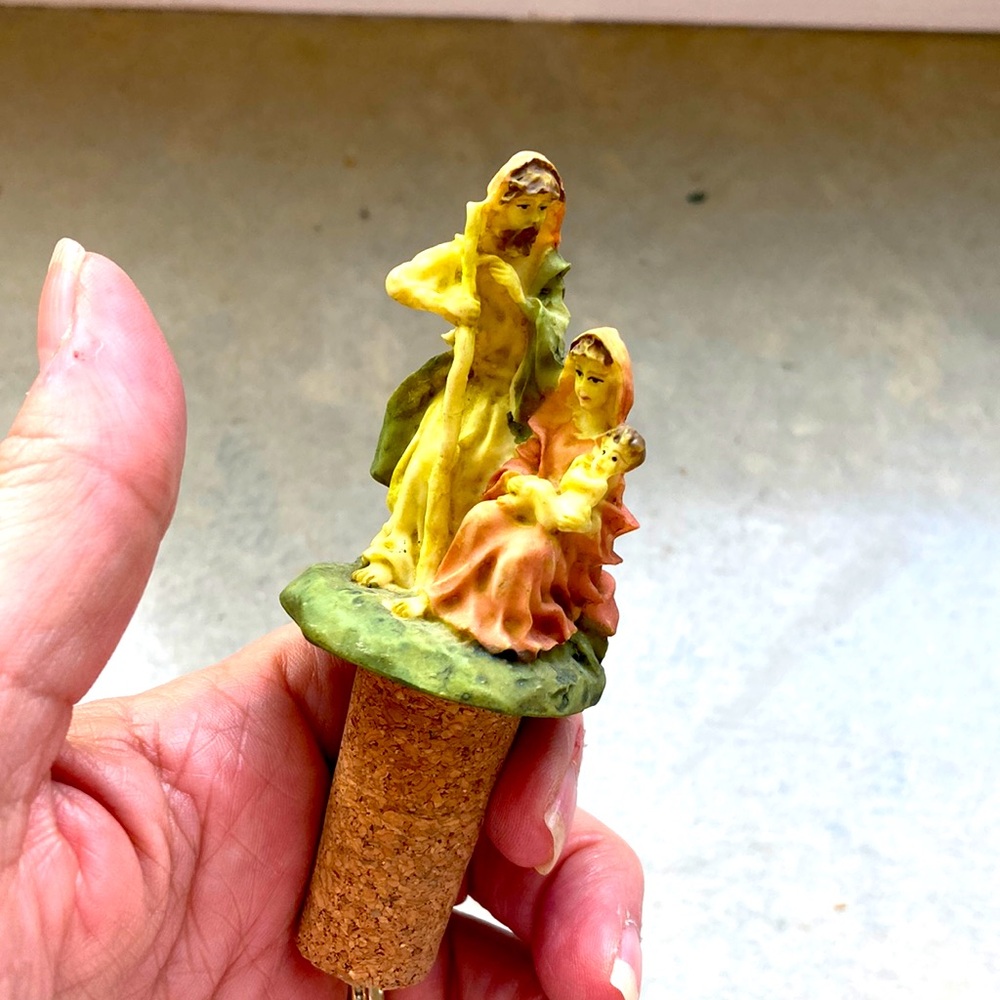 Vintage Holy Family resin Figurine Wine Bottle Stopper